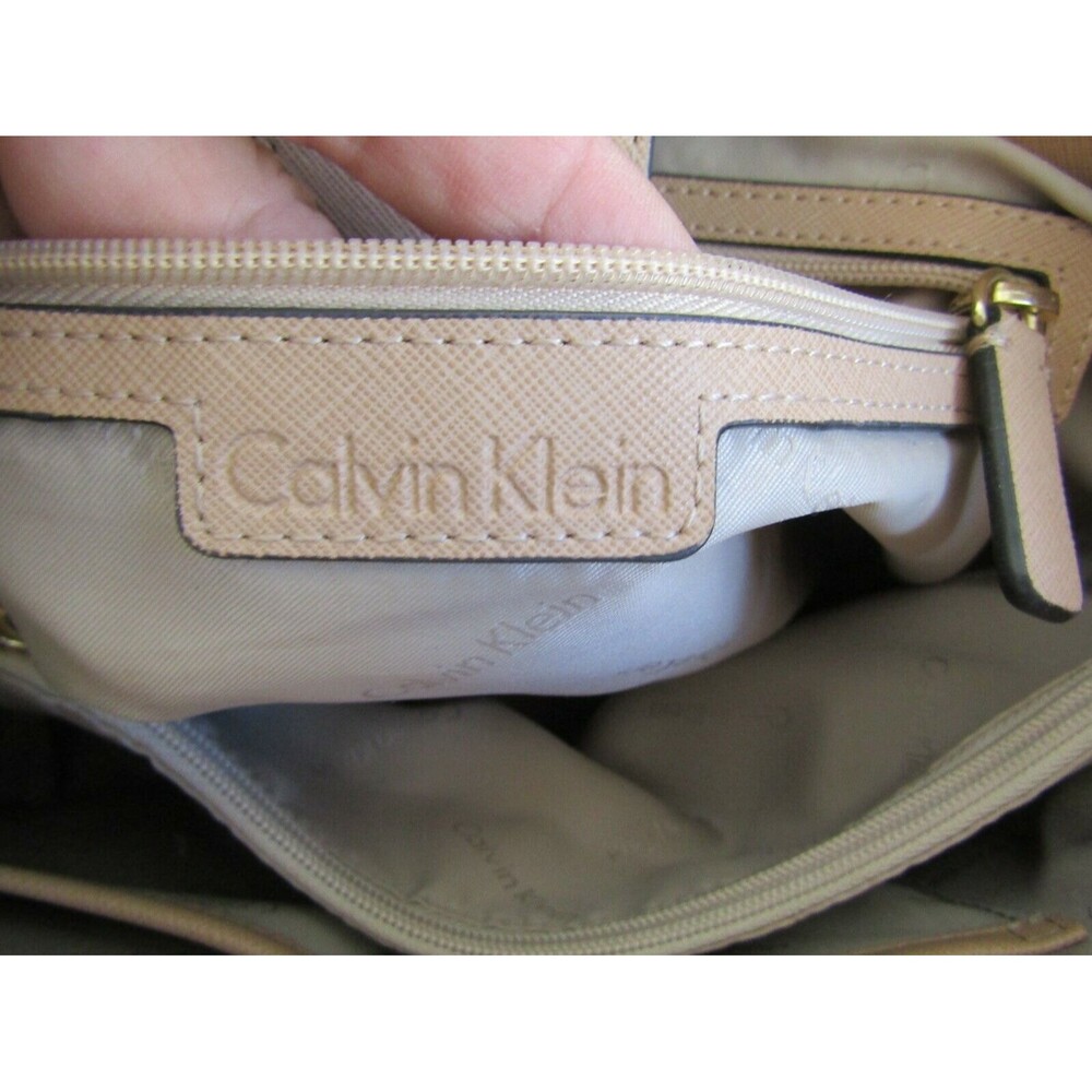 Calvin Klein Taupe Leather Shoulder Bag Womens Designer Structured Handbag - Picture 9 of 10